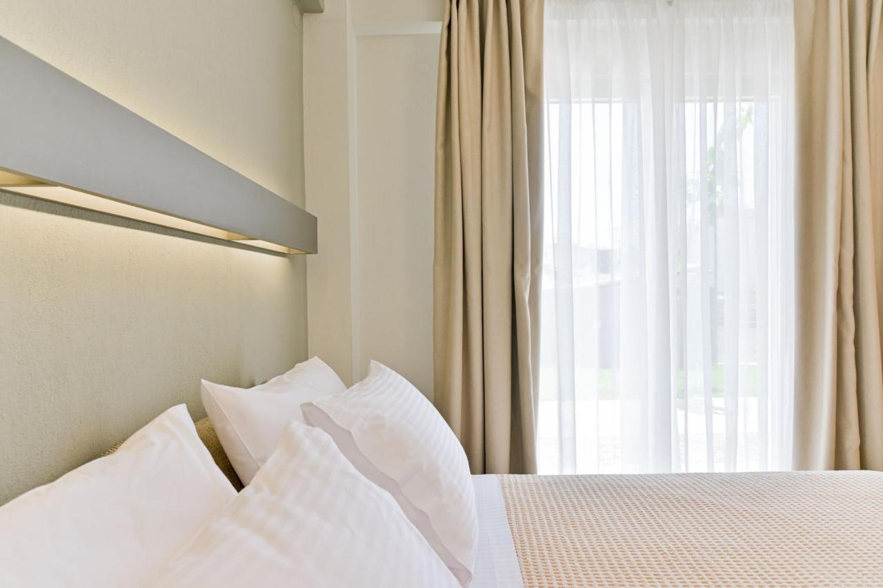 Kasta Family Apartments Никити Екстериор снимка